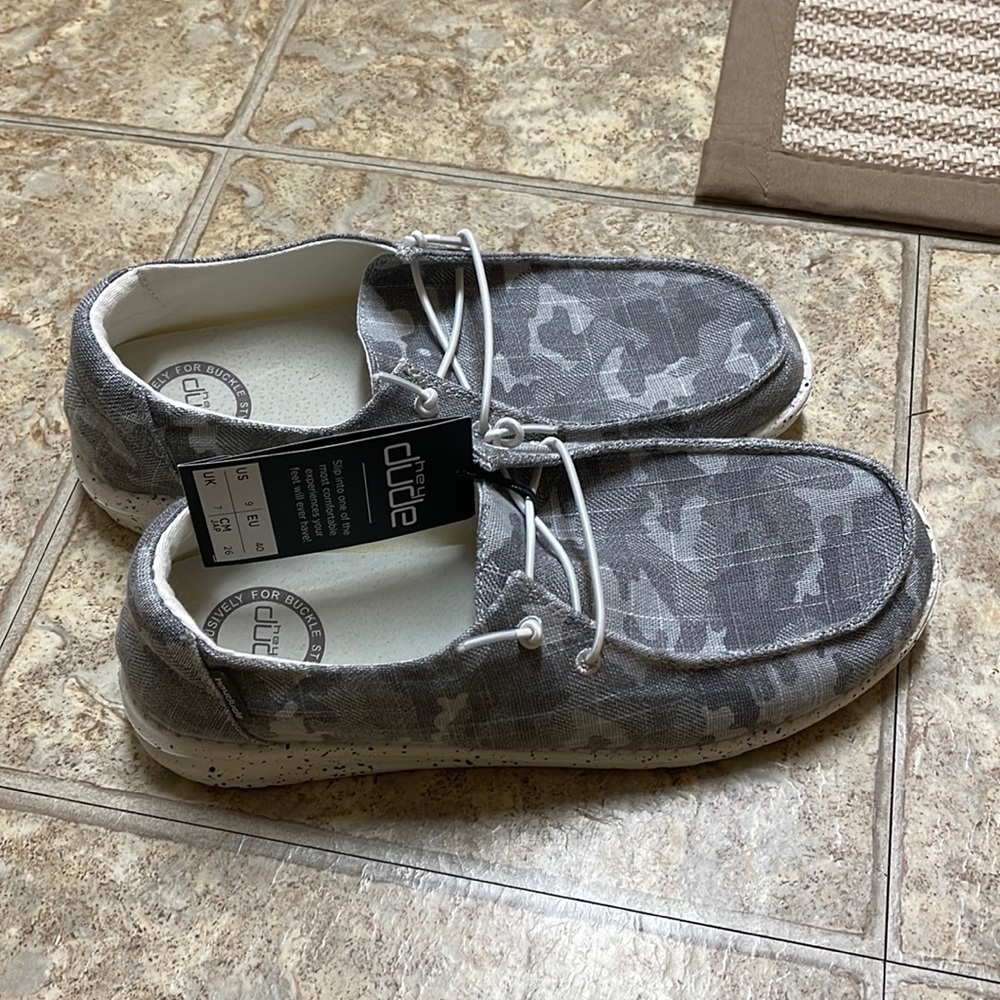 Women’s Brand New Camo Grey Hey Dudes